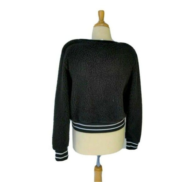 NEW Jenni Intimates Black Faux Sherpa Cropped Pajama Top Small Cozy Lounge - Picture 7 of 9